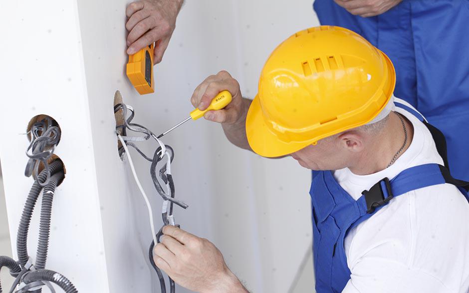 tarif horaire d'un électricien Paris 19
